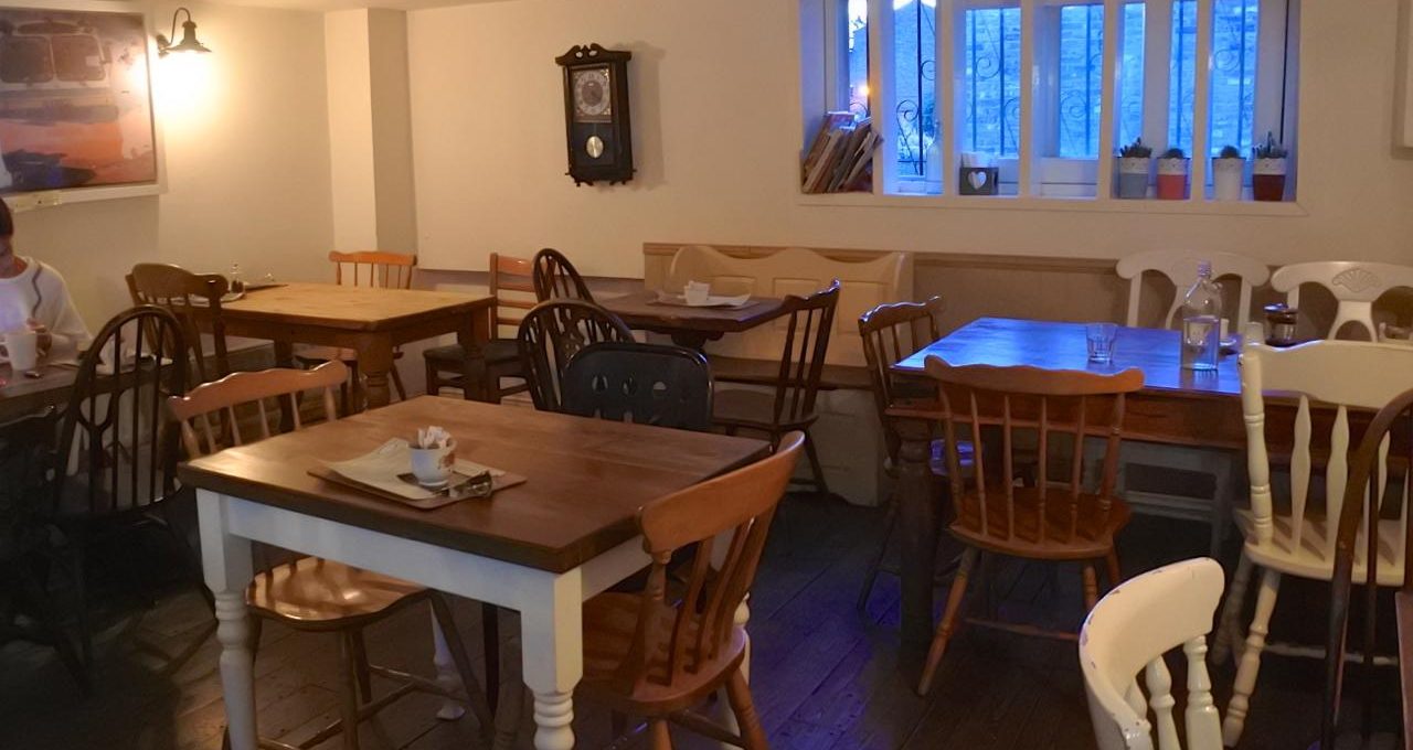 Highness cafe_banner