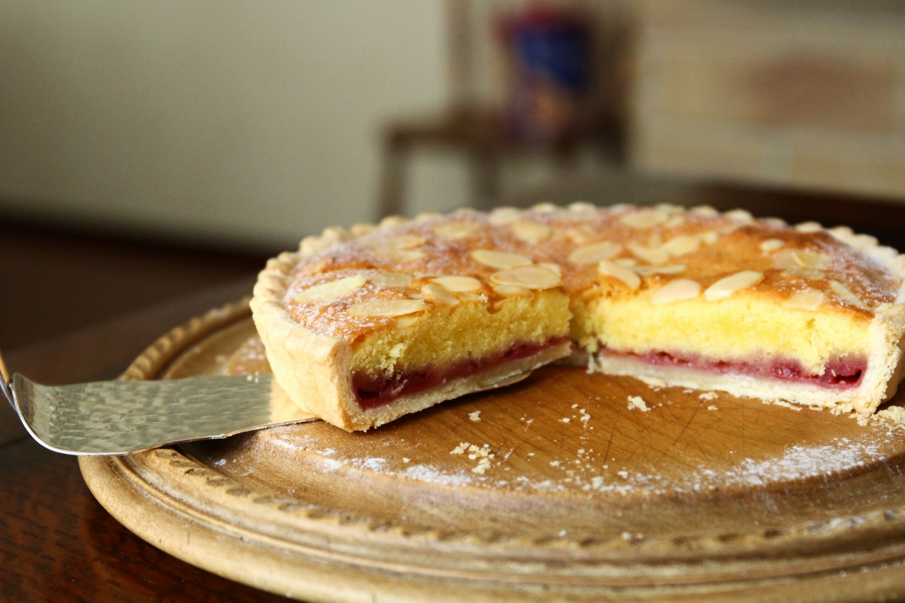 クランベリーとアマレットのベイクウェルタルト レシピ・作り方