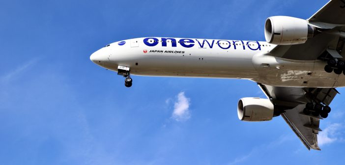 機内の音と振動を楽しむ：このエンジン音は！？